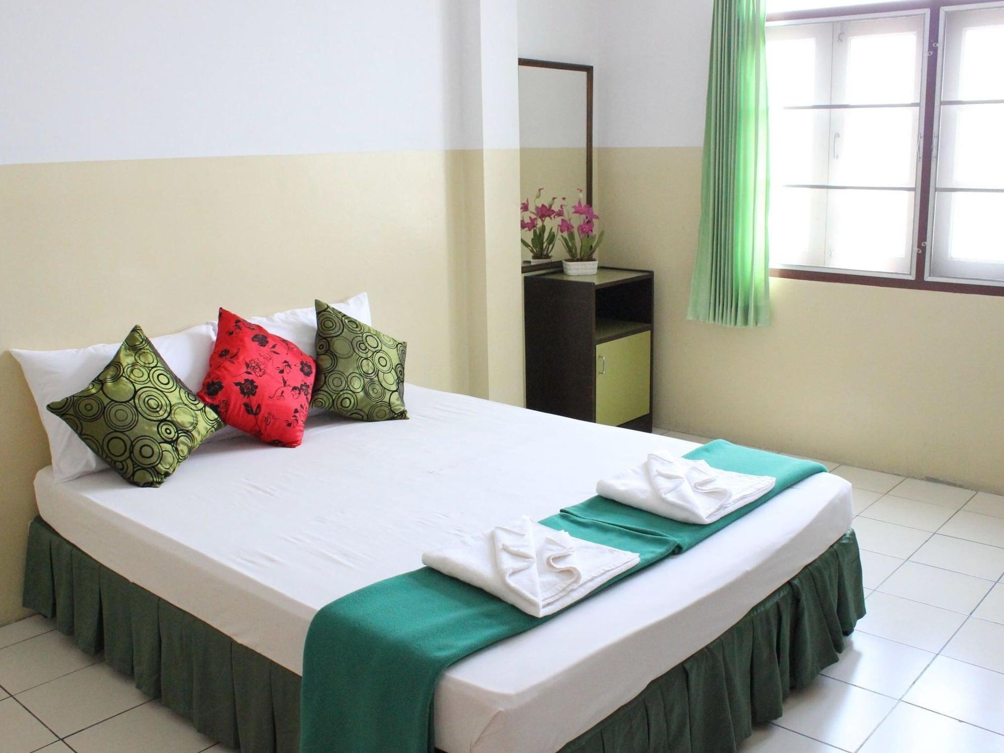 Hotel Seabreeze Mansion Phuket Zewnętrze zdjęcie