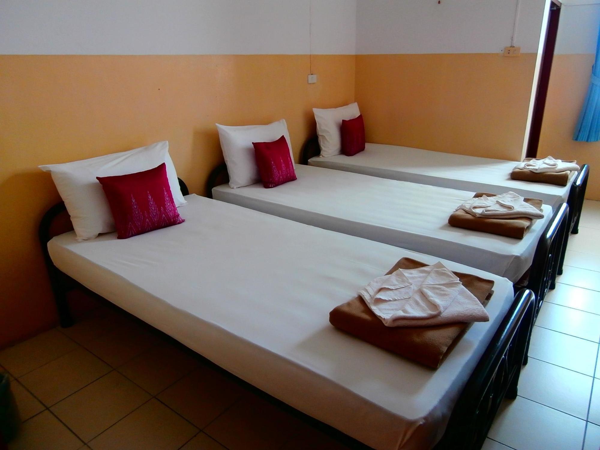 Hotel Seabreeze Mansion Phuket Zewnętrze zdjęcie