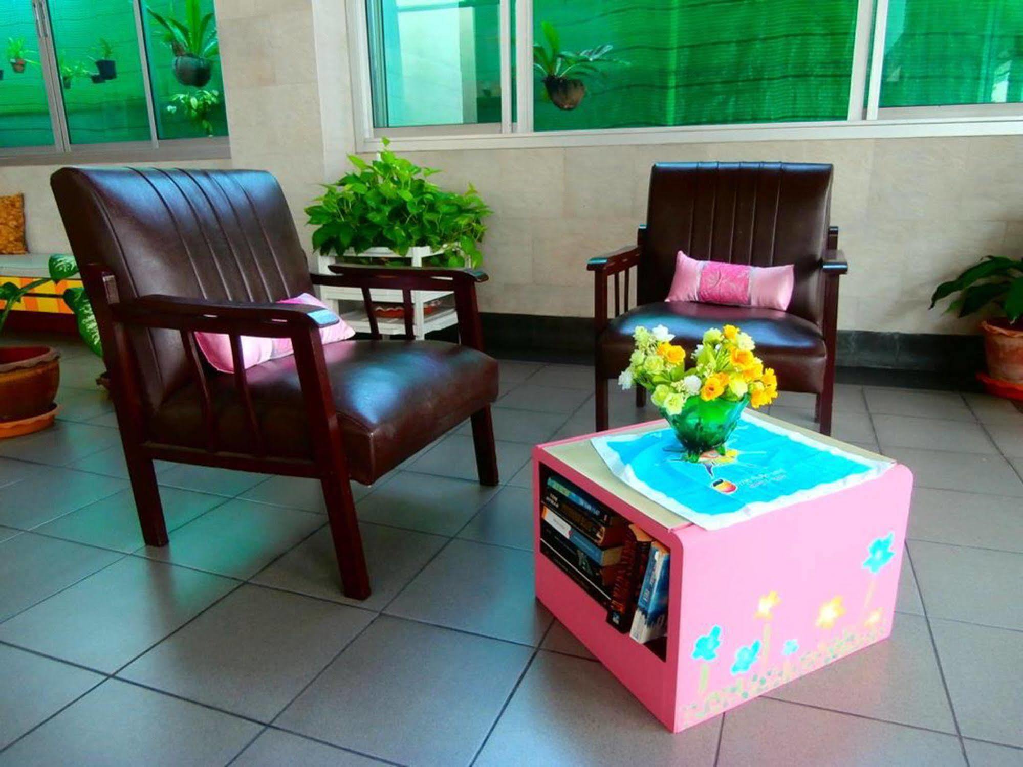 Hotel Seabreeze Mansion Phuket Zewnętrze zdjęcie